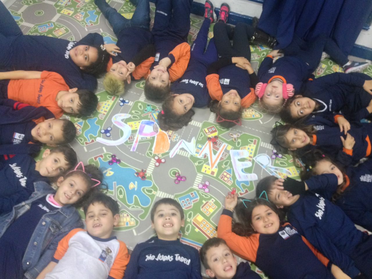Uso do spinner como ferramenta pedagógica em sala de aula