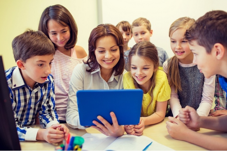 Últimas semanas: PenPal Schools aproxima alunos e professores do mundo todo