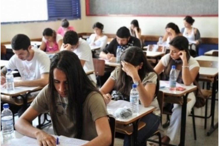 Ministro da Educação anuncia prazo para estudantes renegociarem dívida com Fies