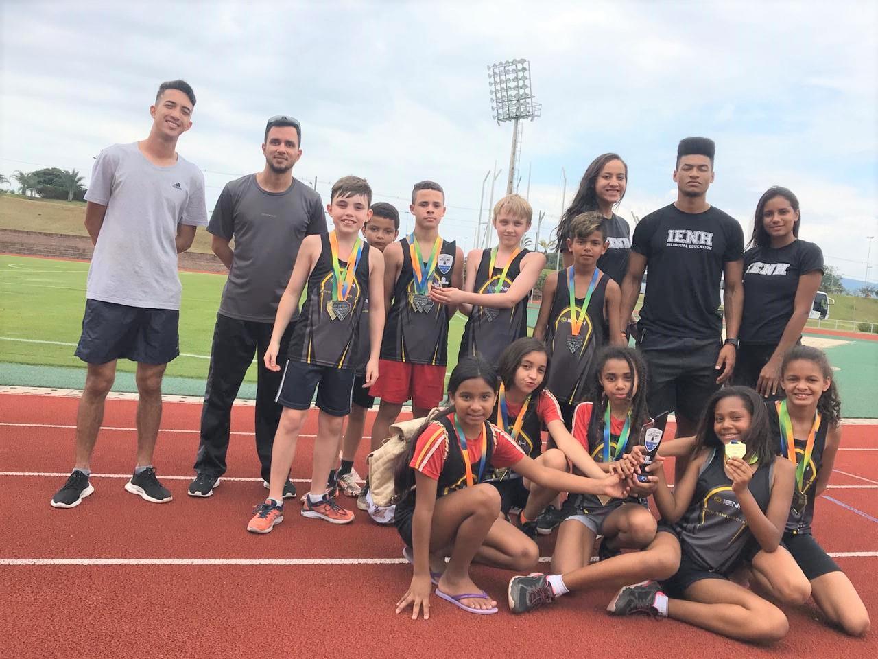 Atletismo da IENH é campeão do Campeonato Estadual sub-12